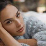 Profil Gal Gadot Pemeran Wonder Woman Yang Terang-Terangan Bantu Israel